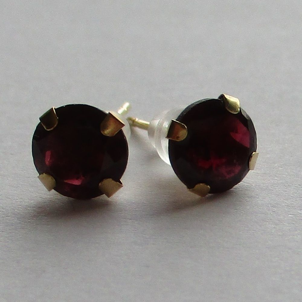 14 K Gold Garnet Stud Earrings